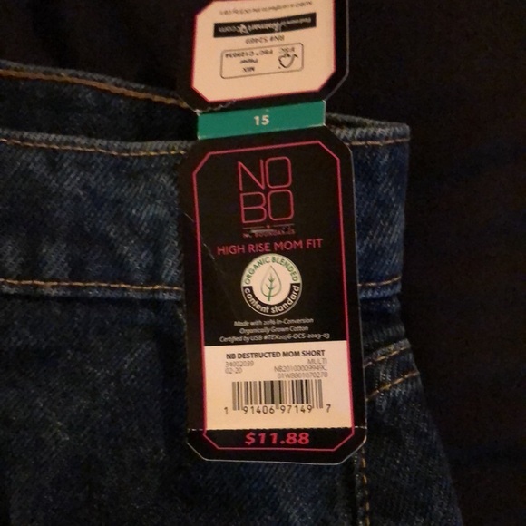 Shorts - Picture 2 of 2